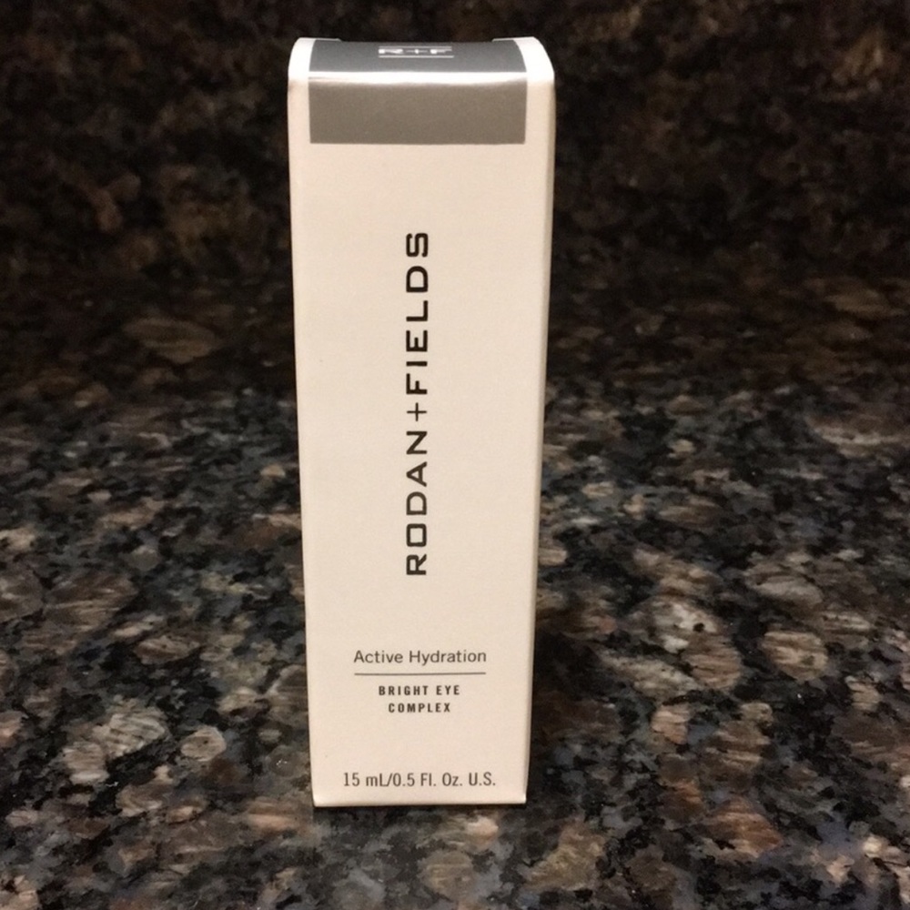NWT Active Hydration Bright Eye Complex